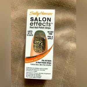 SALLY HANSEN NAIL POLISH STRIPS